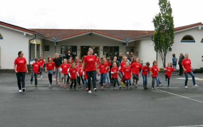 Buntes Schulfest mit gnädigem Wettergott